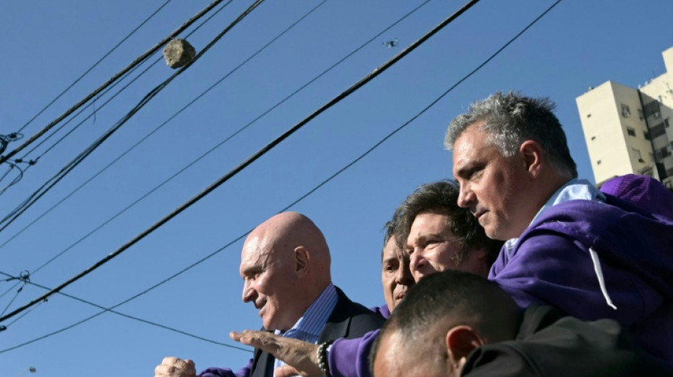 Un acto de campaña de Milei en Argentina termina con incidentes