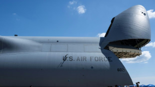 Trabajadores de Boeing levantan la huelga tras ratificar un acuerdo sobre un nuevo contrato 