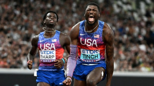 American Cordell Tinch wins world 110m hurdles gold
