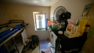 En prison, tenter d'&eacute;chapper &agrave; la chaleur face &agrave; la canicule