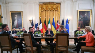 Trump dice que está organizando una cumbre de paz para Ucrania entre Putin y Zelenski