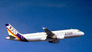 Airbus interv&eacute;m rapidamente nos modelos A320, mas cerca de 100 permanecem em solo