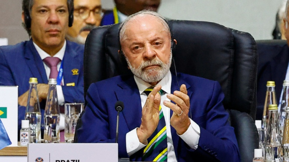 Xi Jinping pede a Lula que China e Brasil defendam o 'papel central' da ONU