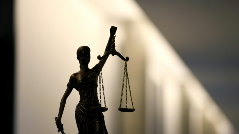 19-j&auml;hrige Fu&szlig;g&auml;ngerin bei Driften mit Auto get&ouml;tet: Mordanklage in Wuppertal 