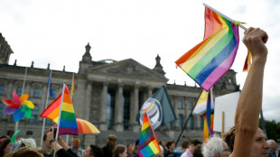"Rheinische Post": Linke fordert von Bundesregierung mehr Schutz f&uuml;r queere Menschen