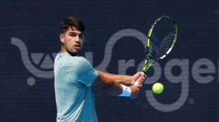 Alcaraz volta &agrave; a&ccedil;&atilde;o com vit&oacute;ria suada em Cincinnati