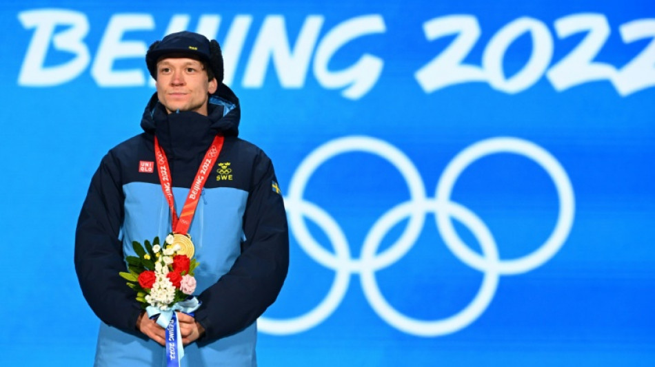 JO: le patineur su&eacute;dois van der Poel donne sa m&eacute;daille d'or pour un dissident chinois emprisonn&eacute;