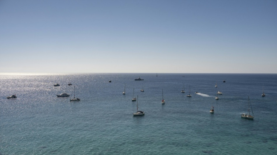 Turquía ayuda a evacuar a activistas de la flotilla para Gaza tras una avería en un barco