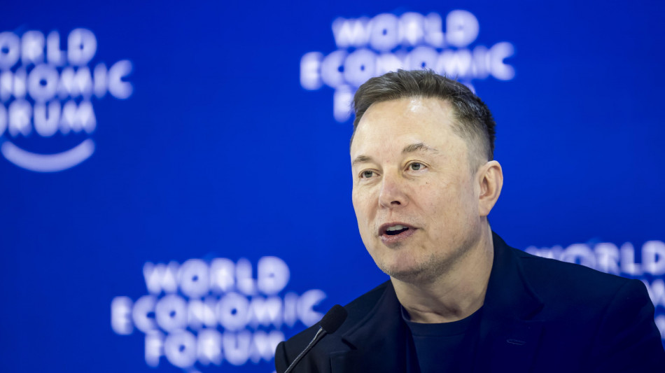 'Musk ha depositato i documenti per l'ipo di SpaceX'