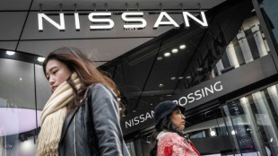 Nissan lourdement déficitaire au 1T, ventes en berne et surtaxes américaines pèsent