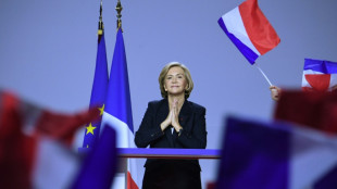 Pr&eacute;sidentielle: P&eacute;cresse sur la d&eacute;fensive, Taubira l&acirc;ch&eacute;e