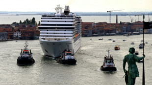 Una huelga bloquea la entrada de un crucero procedente de Espa&ntilde;a a un puerto franc&eacute;s