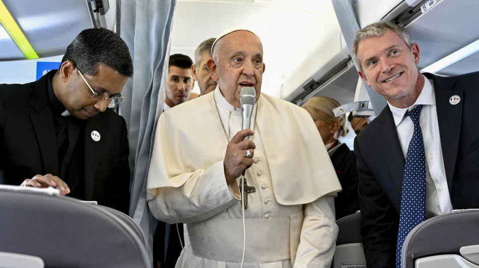 Il Papa, 'la libert&agrave; di stampa &egrave; fondamentale'