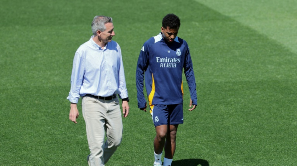 Rodrygo responde &agrave;s especula&ccedil;&otilde;es sobre seu futuro: 'Parem de criar coisas'