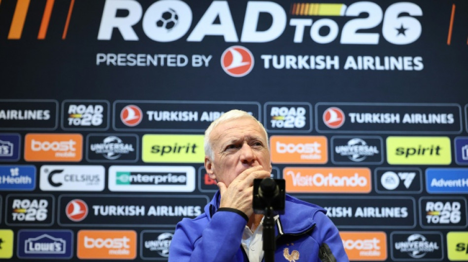 Deschamps mant&eacute;m sil&ecirc;ncio sobre nome do futuro t&eacute;cnico da sele&ccedil;&atilde;o francesa