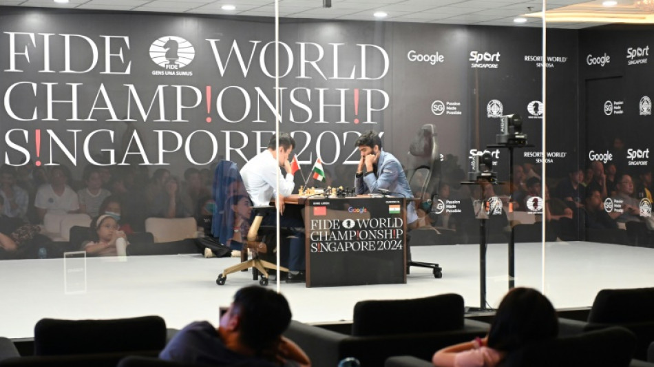 El indio Dommaraju Gukesh, de 18 a&ntilde;os, se convierte en el campe&oacute;n del mundo m&aacute;s joven de ajedrez