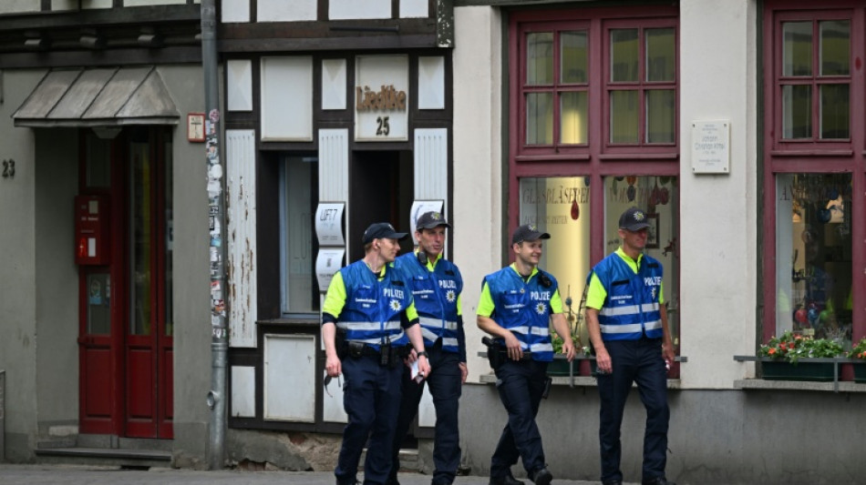 AfD-Parteitag in Erfurt: Massive Verkehrsblockaden - Polizei spricht von 15.000 Demonstranten