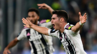 Juventus vence Inter em virada espetacular e assume lideran&ccedil;a do Italiano