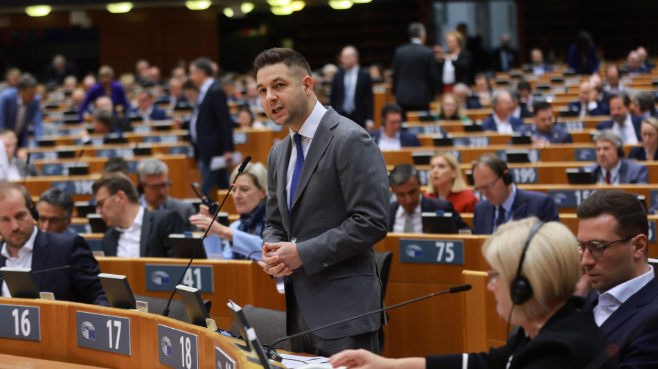 L'Eurocamera boccia l'iter urgenza sul target clima 2040