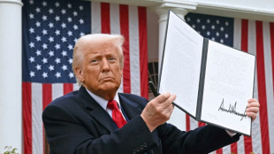 Trump steps up pressure for deals as US tariff deadline nears