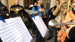 Musica sempre meno complessa, soprattutto classica e jazz