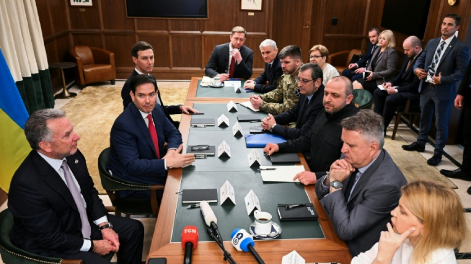 Trump officials host crucial Ukraine talks in Florida