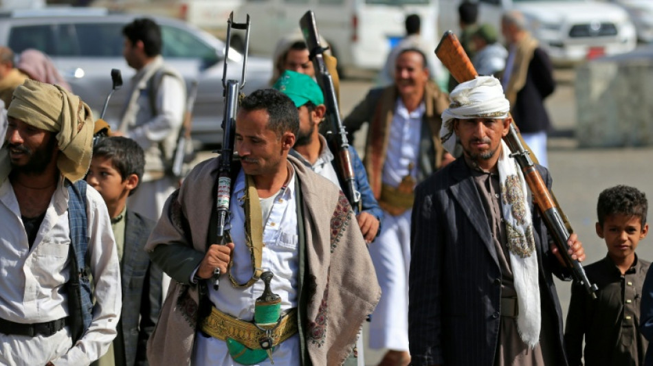Houthis do I&ecirc;men tomam o controle de ilha crucial com acesso ao Mar Vermelho