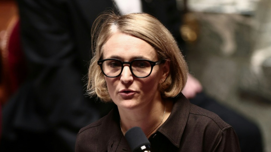 French minister criticises Clooney's 'double standard' passport