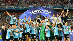 Cruzeiro perde para Racing (3-1) e &eacute; vice da Sul-Americana