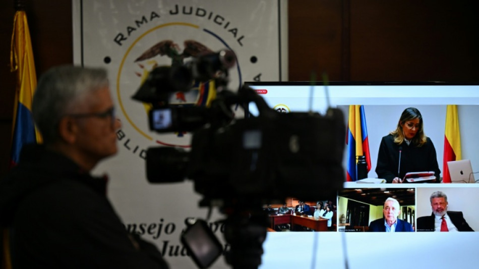 O que acontecer&aacute; com o ex-presidente Uribe ap&oacute;s sua condena&ccedil;&atilde;o na Col&ocirc;mbia?