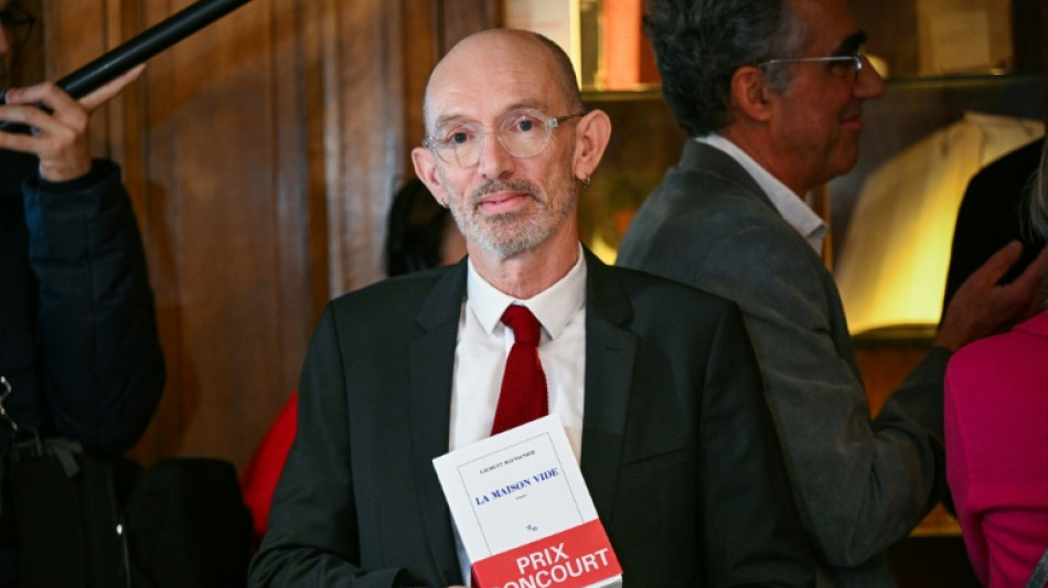 Le prix Goncourt attribué à Laurent Mauvignier pour "La maison vide"