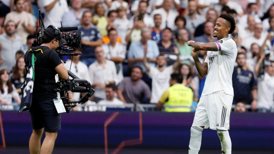 Com gol de Milit&atilde;o, Real Madrid vence Espanyol (2-0) e lidera LaLiga