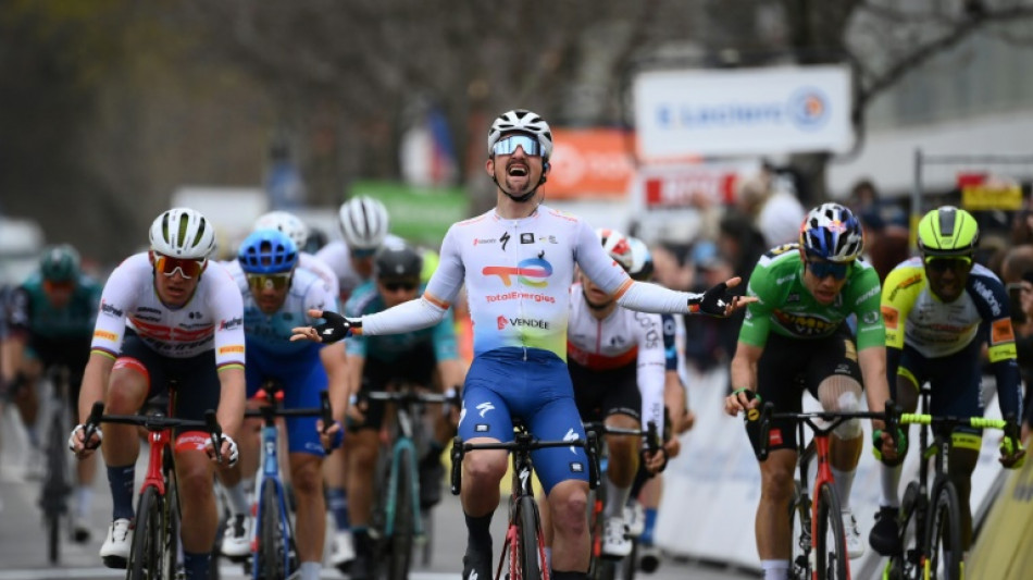 Paris-Nice: Burgaudeau met en &eacute;chec le peloton dans la 6e &eacute;tape

&nbsp;