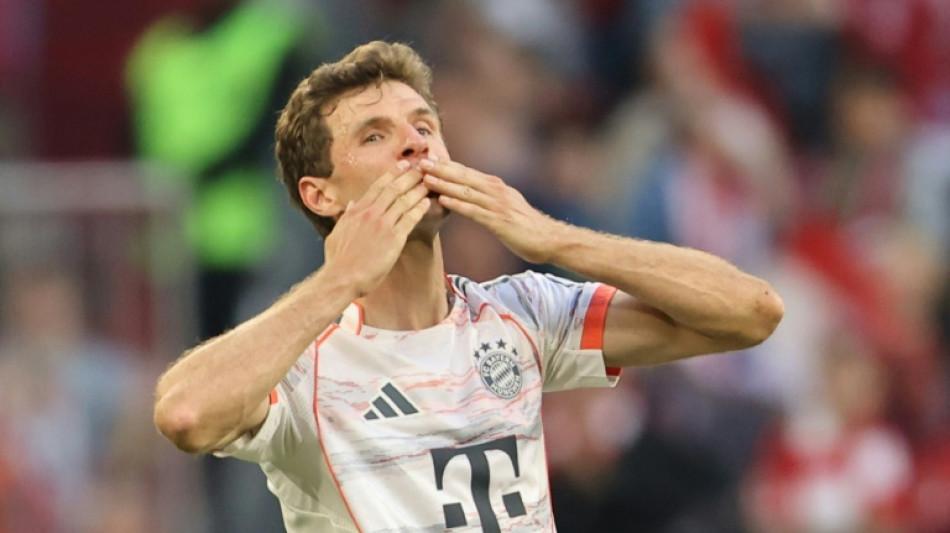 Bayern se despede de M&uuml;ller com vit&oacute;ria; Leipzig d&aacute; adeus &agrave; Champions