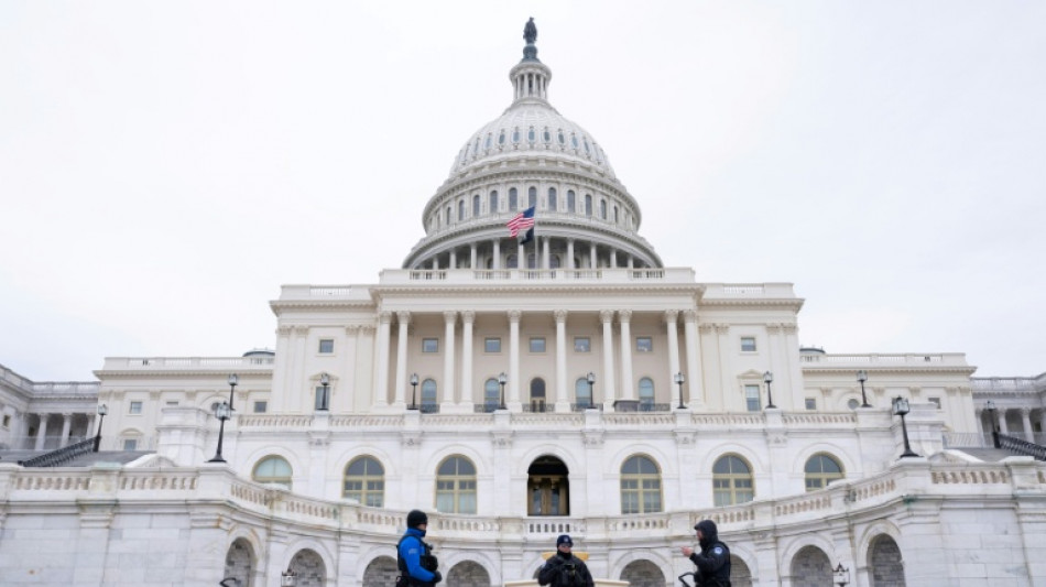 Cinq ans apr&egrave;s l'assaut du Capitole, d&eacute;mocrates et r&eacute;publicains plus que jamais divis&eacute;s
