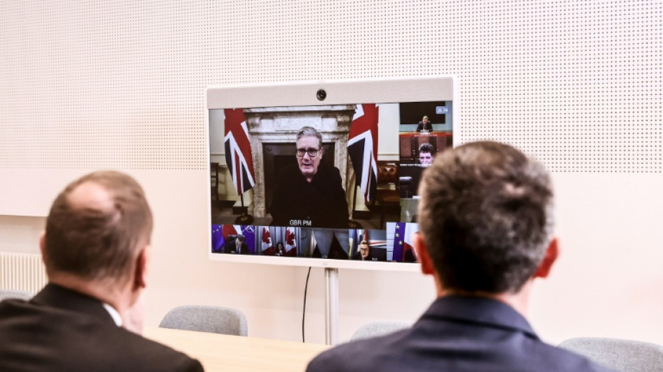 Merz, Selenskyj und Witkoff nehmen an Ukraine-Gespr&auml;chen in Paris teil