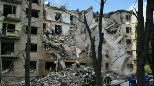 Russian barrage kills 10 in Kyiv, including 11-year-old girl