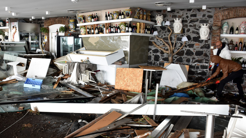 Maltempo al Sud, luned&igrave; in Cdm lo stato d'emergenza e prime risorse