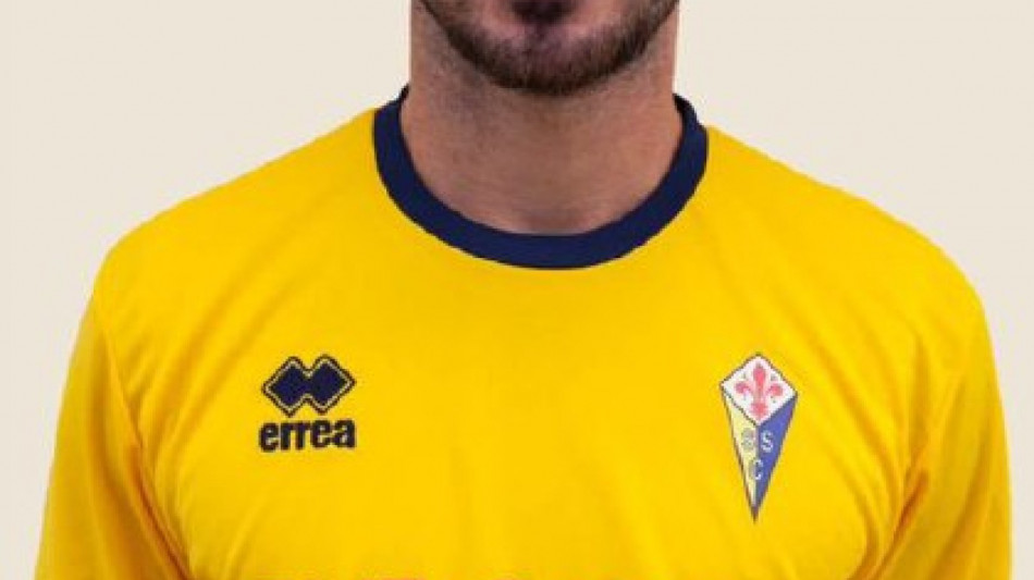 Pap&agrave; calciatore morto,nessuno sapeva usare il defibrillatore