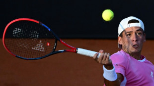 B&aacute;ez vai enfrentar M&uuml;ller em busca do bicampeonato do Rio Open