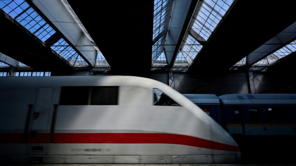 Brand an Sicherungskasten: Bahnverkehr zwischen Hannover und Berlin weiter gestört