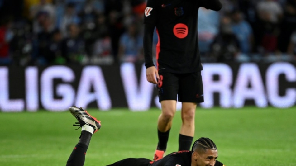 Bar&ccedil;a sai na frente, mas sofre 2 gols no fim e cede empate com o Celta