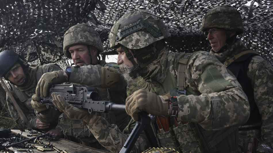 Kiev, ci siamo ritirati da 5 insediamenti a Zaporizhzhia