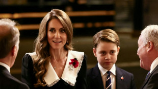 Britischer Prinz George nimmt erstmals an Veranstaltung f&uuml;r gefallene Soldaten teil