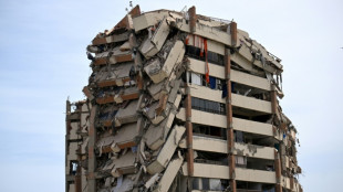UNO: &Uuml;ber 50.000 Vermisste nach Erdbeben in Venezuela - Helfer aus dem Ausland gelandet 