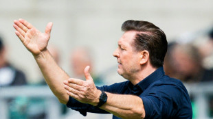 Gegen Ex-Klub: Titz &uuml;bernimmt mit Hannover die Tabellenf&uuml;hrung