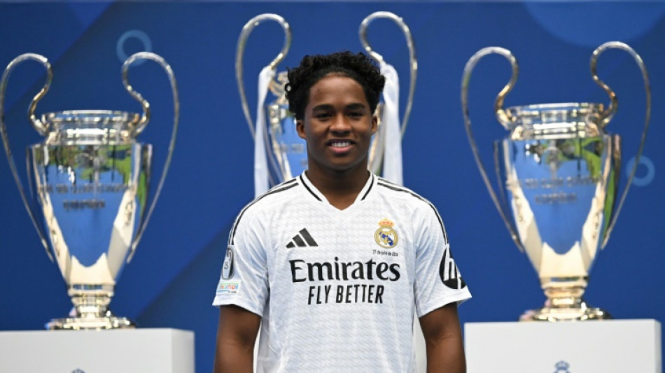 Endrick &eacute; apresentado como novo jogador do Real Madrid