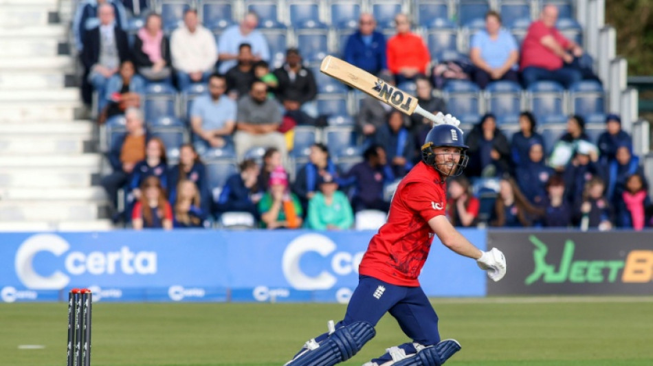 England take Salt path to victory over Ireland in first T20