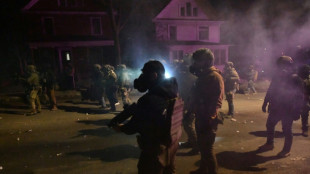 Trump menace d'invoquer une loi d'exception apr&egrave;s de nouveaux heurts &agrave; Minneapolis