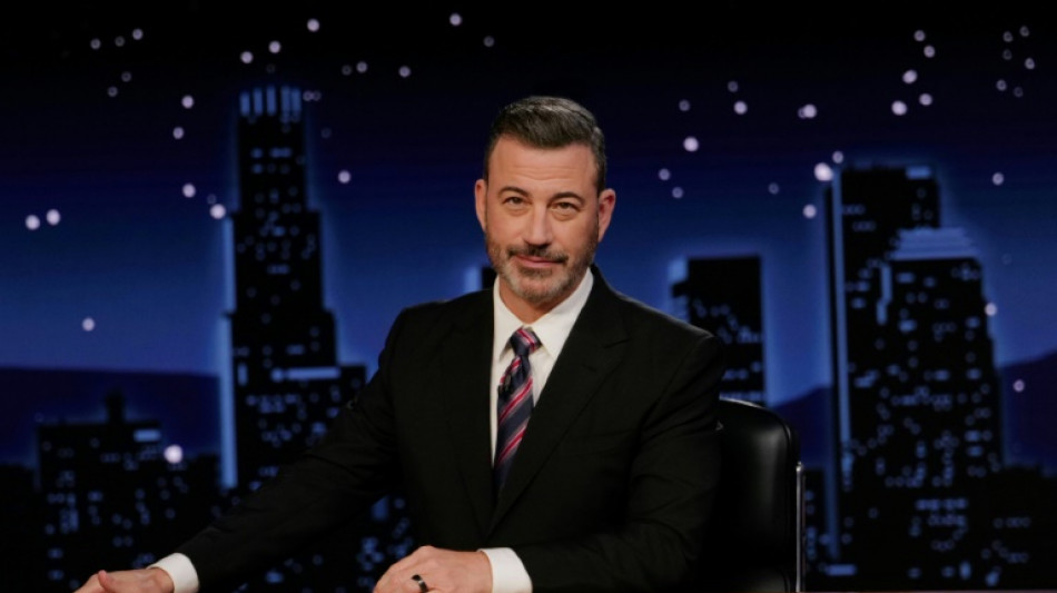 Conglomerado medi&aacute;tico pone fin a boicot contra humorista Jimmy Kimmel
